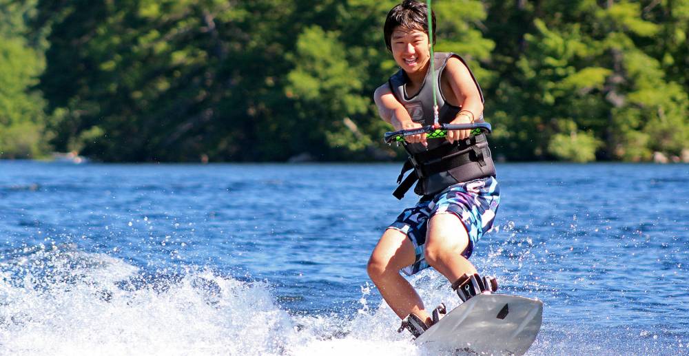 TOP MAINE ADVENTURE CAMP: Kingsley Pines Camp is a Top Adventure Summer Camp located in Raymond Maine offering many fun and enriching Adventure and other camp programs. 