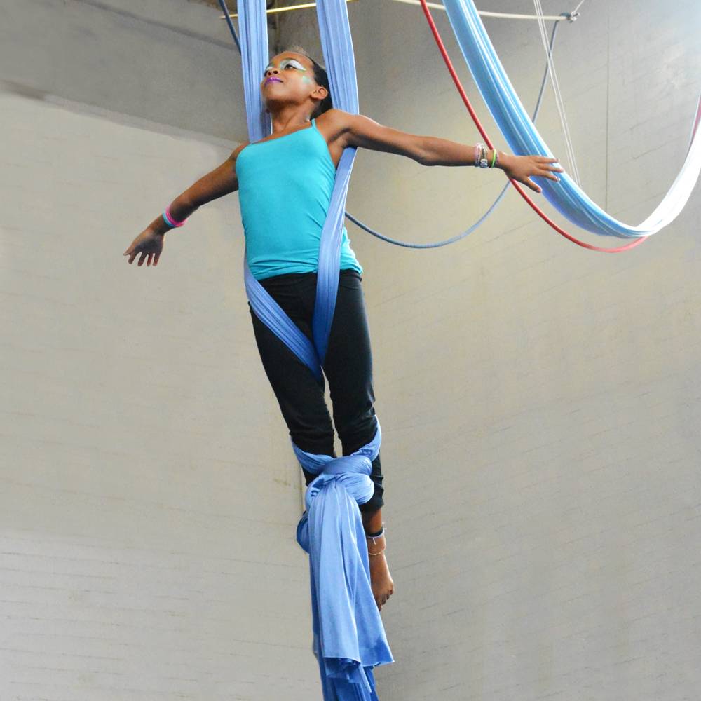 TOP CALIFORNIA ART CAMP: Circus Center Summer Day Camps is a Top Art Summer Camp located in San Francisco California offering many fun and enriching Art and other camp programs. 