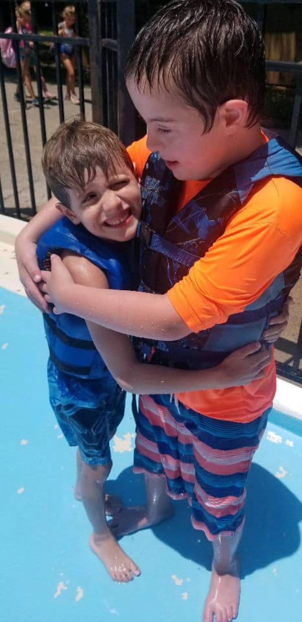 TOP TENNESSEE AQUATICS CAMP: Easter Seals Tennessee is a Top Aquatics Summer Camp located in Nashville Tennessee offering many fun and enriching Aquatics and other camp programs. 