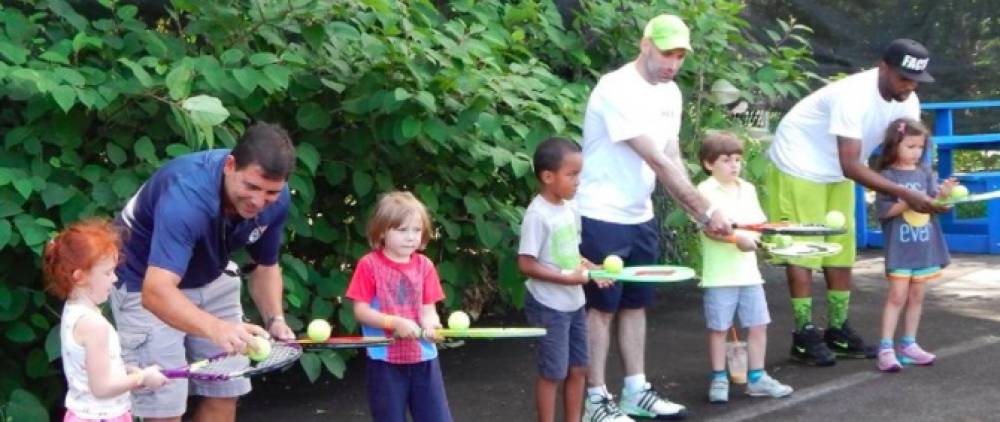 TOP CONNECTICUT TENNIS CAMP: Corbin s Crusaders Day Camp is a Top Tennis Summer Camp located in Greenwich Connecticut offering many fun and enriching Tennis and other camp programs. Corbin s Crusaders Day Camp also offers CIT/LIT and/or Teen Leadership Opportunities, too.