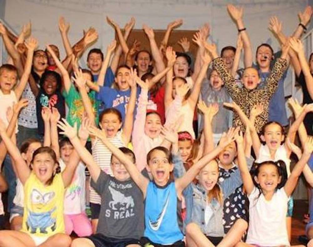 TOP CONNECTICUT THEATER CAMP: New Haven Academy of Performing Arts is a Top Theater Summer Camp located in East Haven Connecticut offering many fun and enriching Theater and other camp programs. 