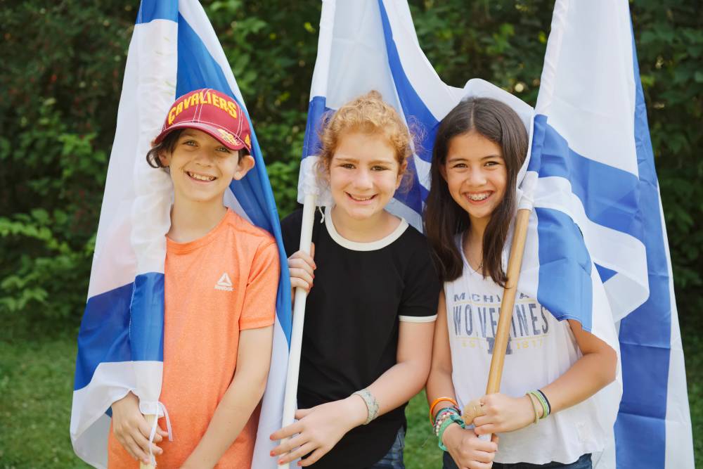 TOP NEW YORK OVERNIGHT CAMP: Camp Young Judaea Sprout Lake is a Top Overnight Summer Camp located in Verbank New York offering many fun and enriching Overnight and other camp programs. 