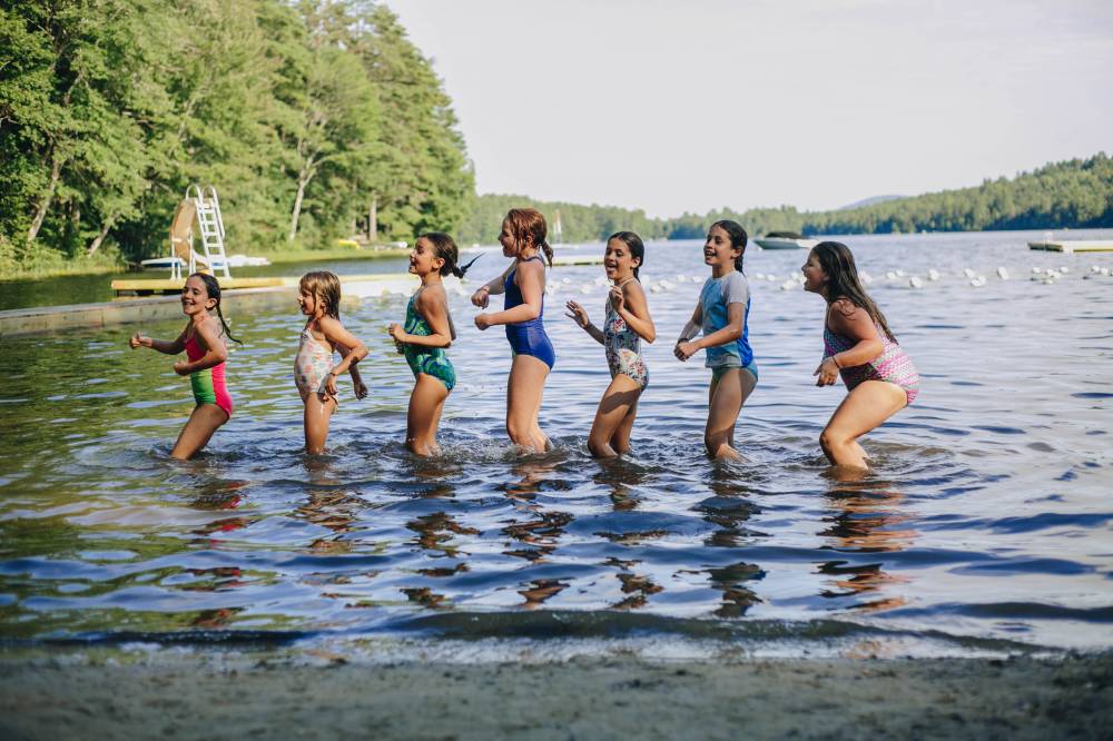TOP MAINE AQUATICS CAMP: Camp Walden is a Top Aquatics Summer Camp located in Denmark Maine offering many fun and enriching Aquatics and other camp programs. 
